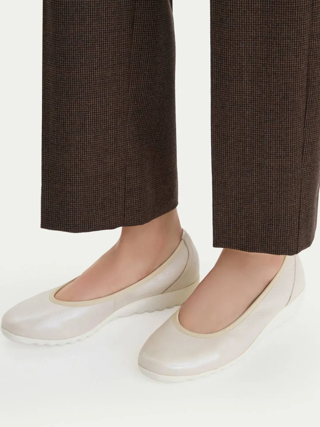 Ballerine 9-22161-44 Beige