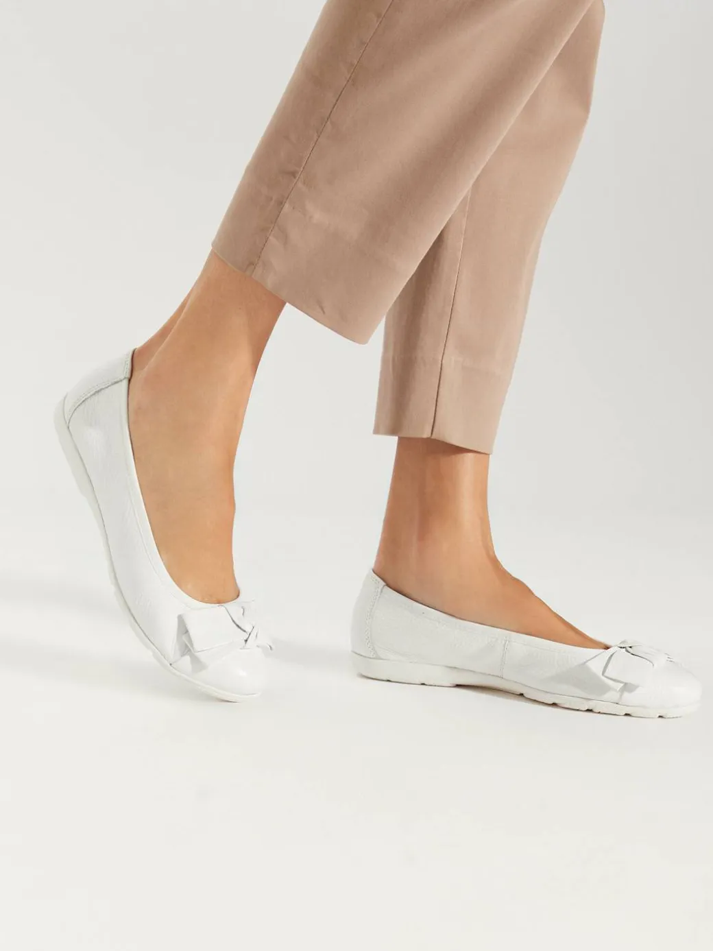 Ballerine 9-22153-42 Bianco