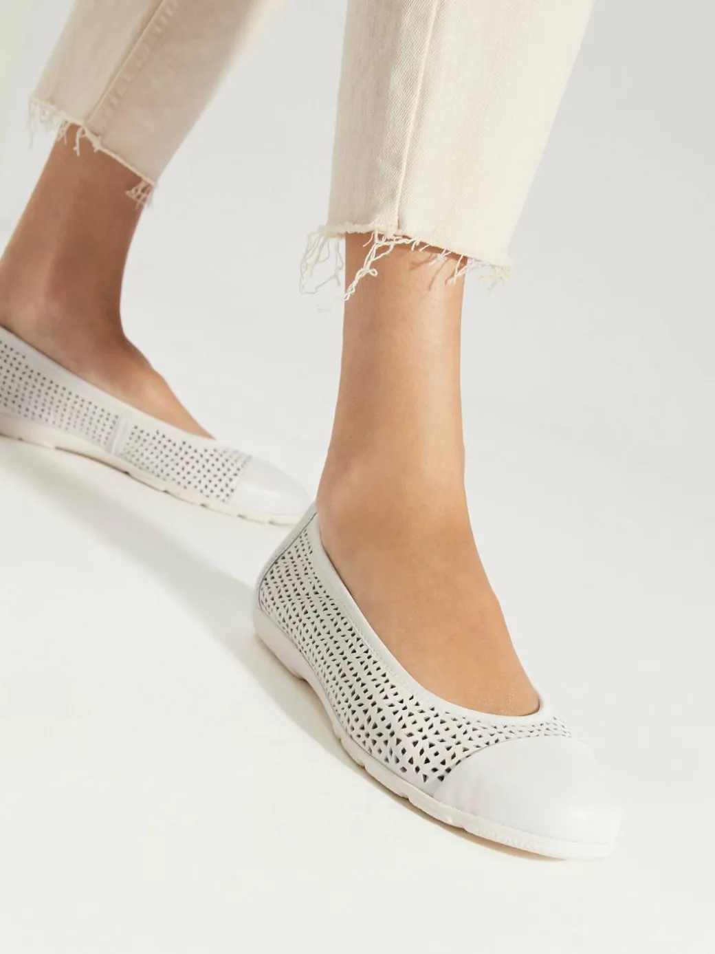 Ballerine 9-22151-42 Bianco