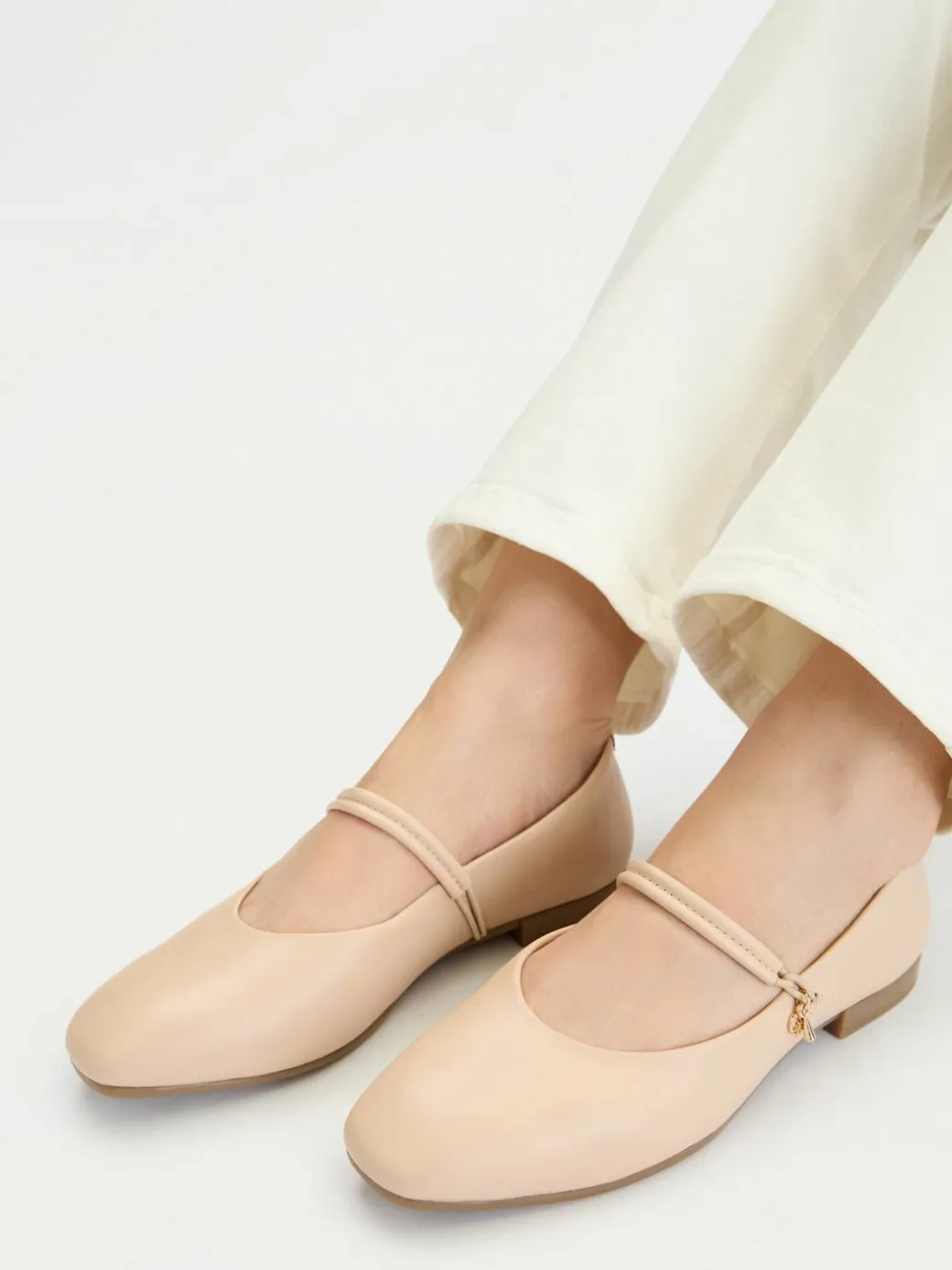 Ballerine CEO-RST-ROMI-64 Beige