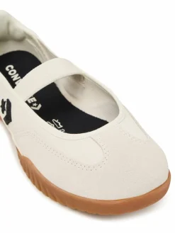 Ballerine Run Star Trainer Ballet Flat A16250C Écru