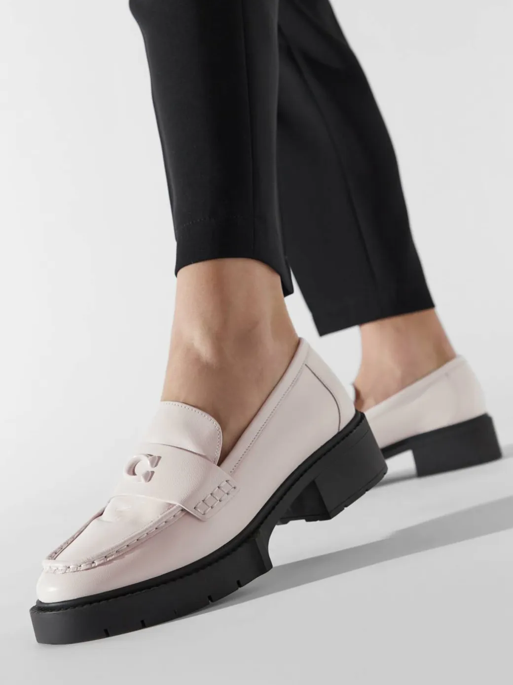 Chunky loafers Leah CB990 Beige