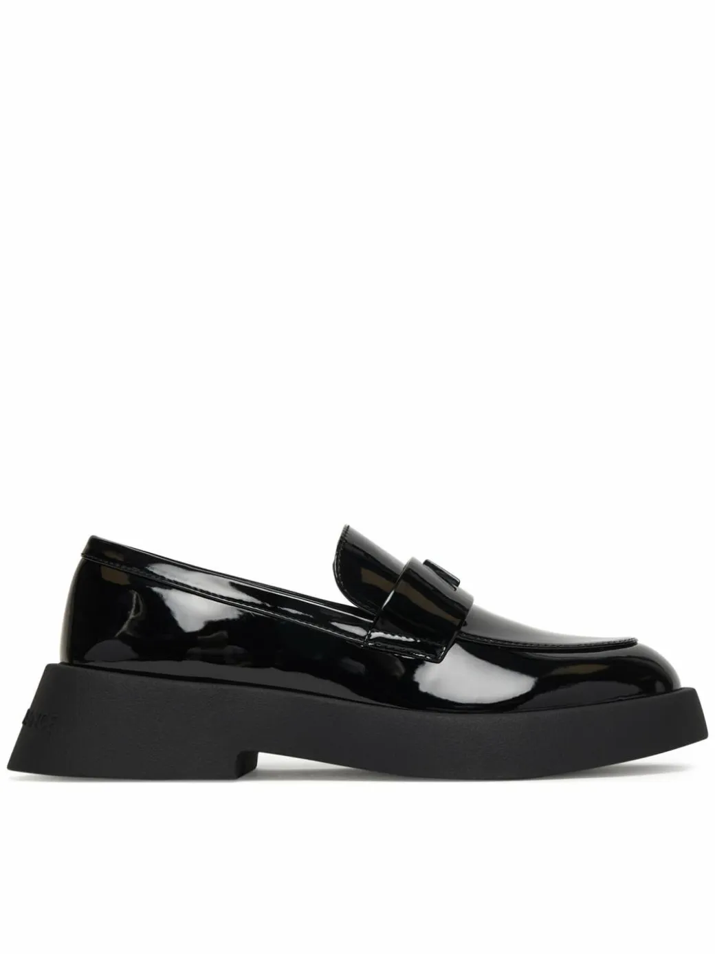 Chunky loafers XW002207 AF21267 UC001 Nero