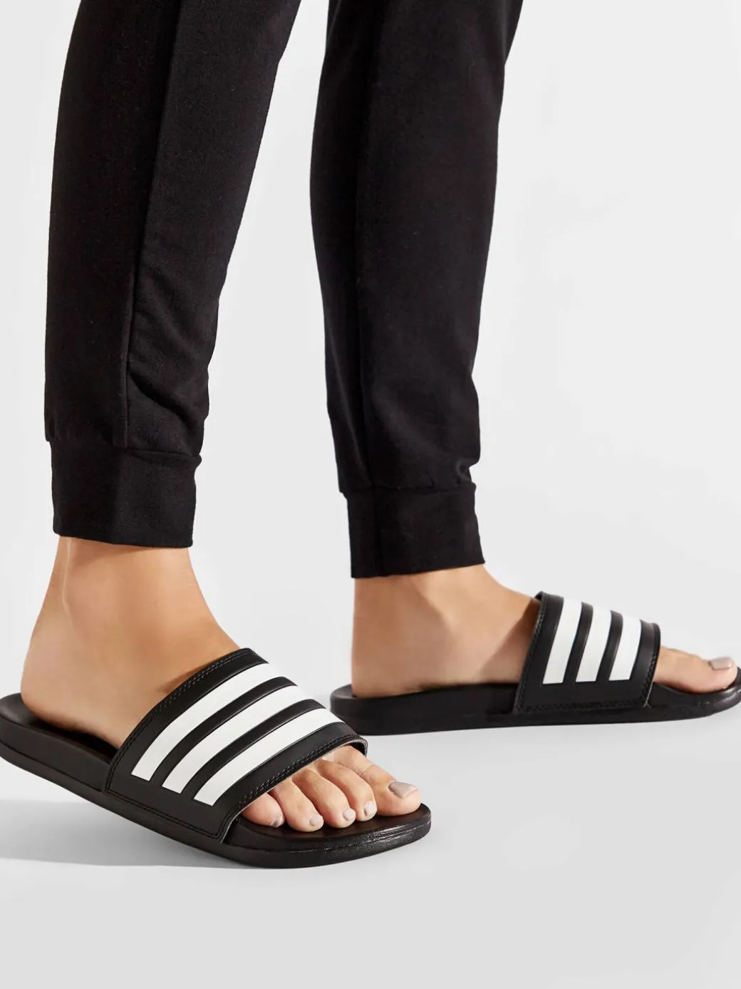 Ciabatte adilette Comfort GZ5891 Nero