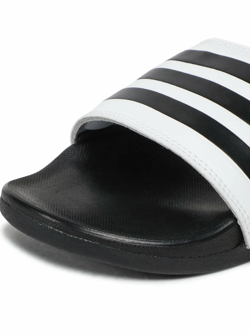 Ciabatte adilette Comfort GZ5893 Bianco