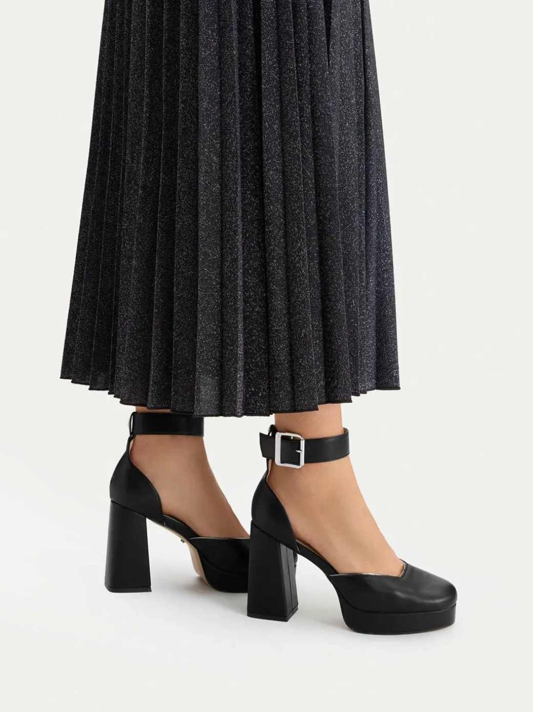 Décolleté CEO-CD25-178-1 Nero