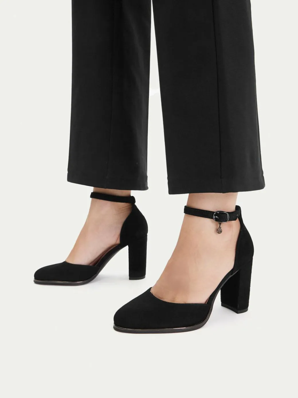 Décolleté CEO-WSS21631-01 Nero