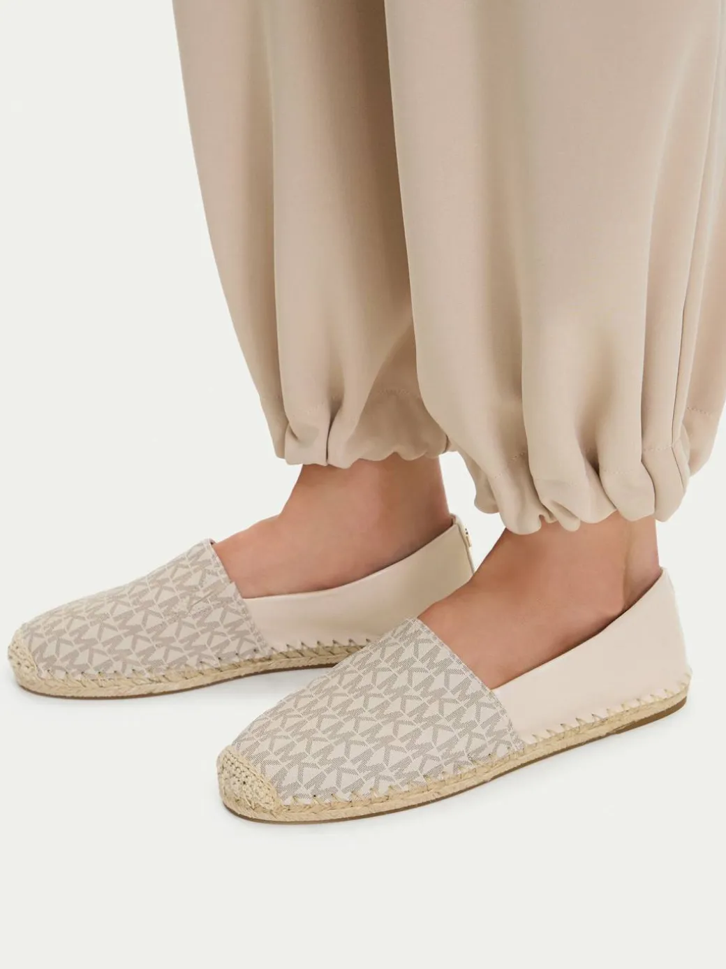 Espadrillas Kendrick 40R6KZFP1B Écru