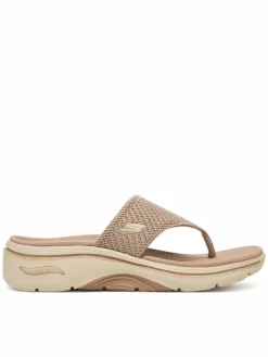 Infradito Go Walk Arch Fit 2.0 Sandal-Carrie 140861/TPE Beige