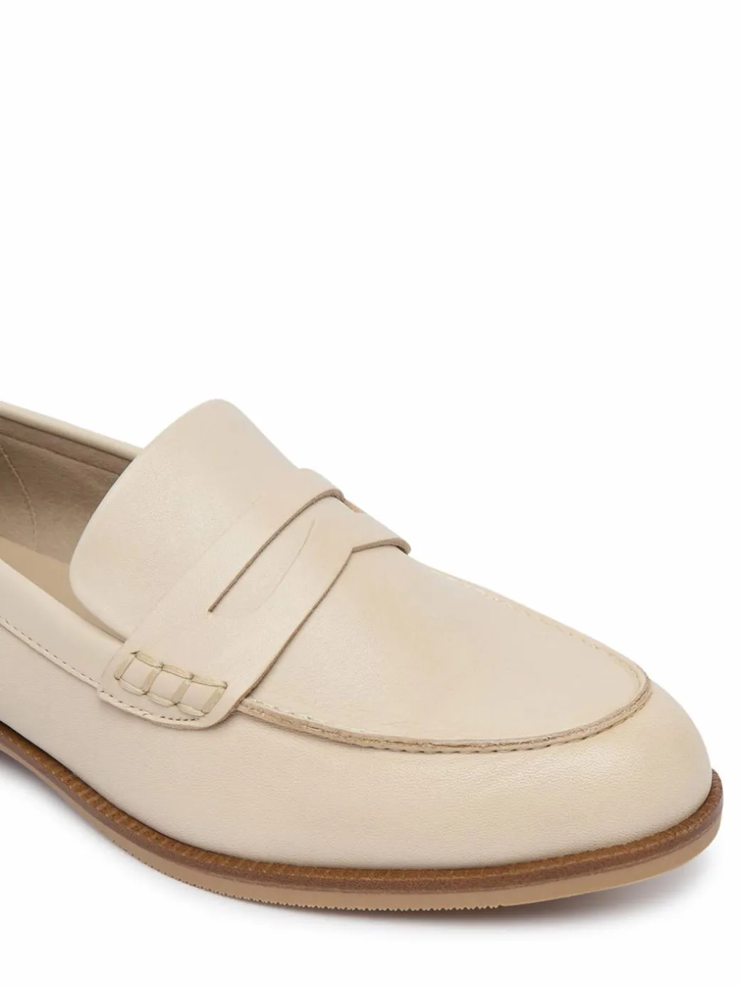 Loafers 9-24203-46 Beige