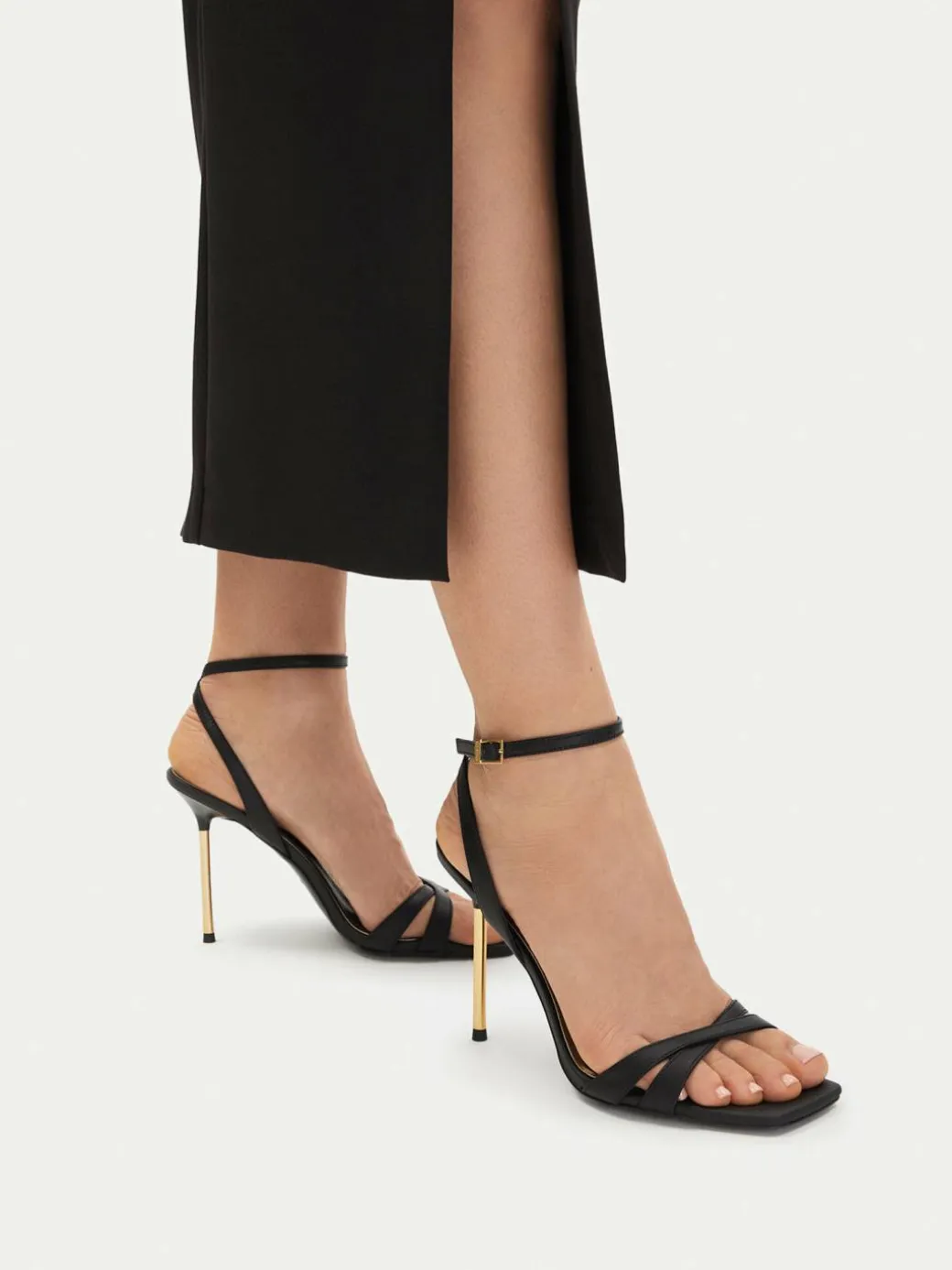 Sandali EO-ERIN-LT2409-1 Nero