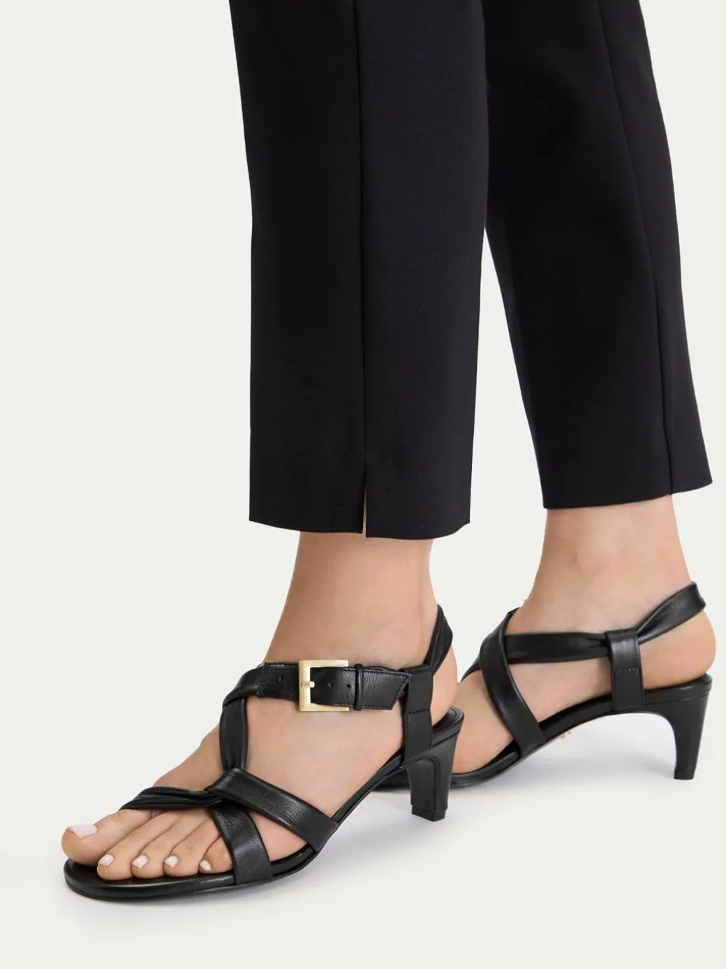 Sandali EO-124943 Nero