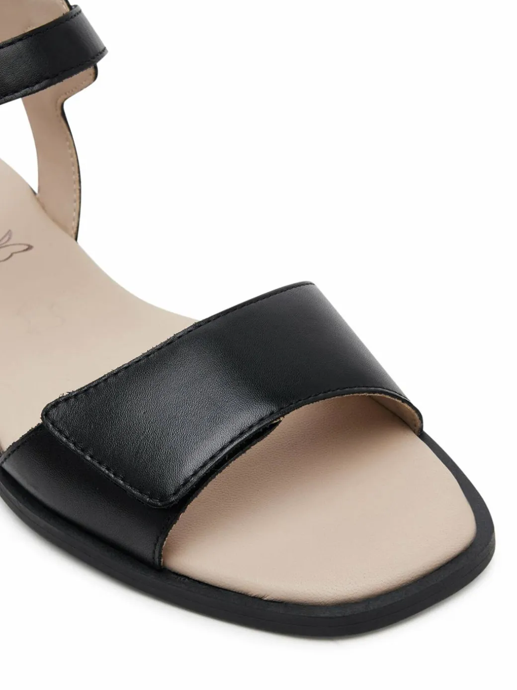 Sandali 9-28202-44 Nero