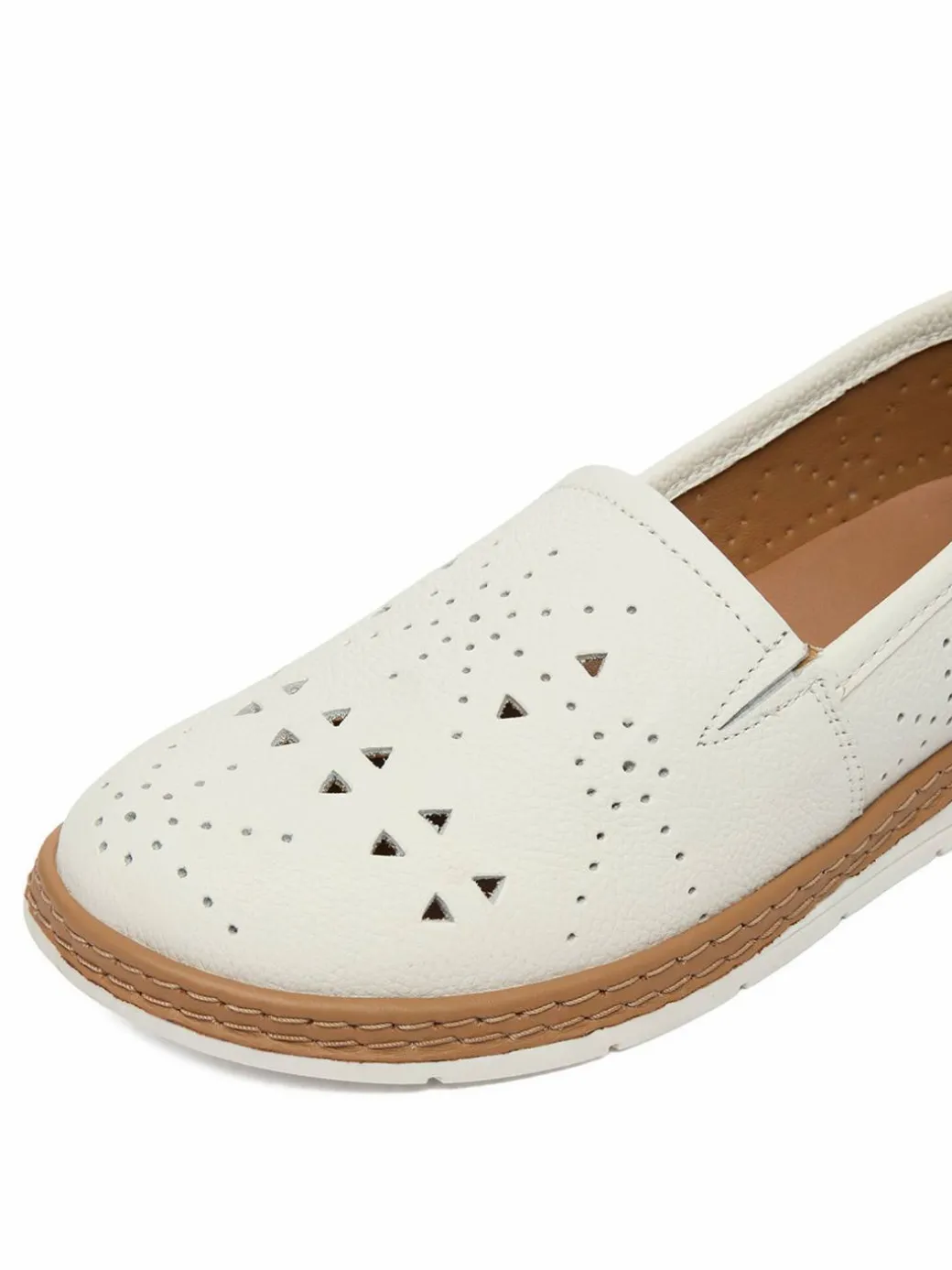 Scarpe basse CEO-WI23-LYLA-02 Bianco