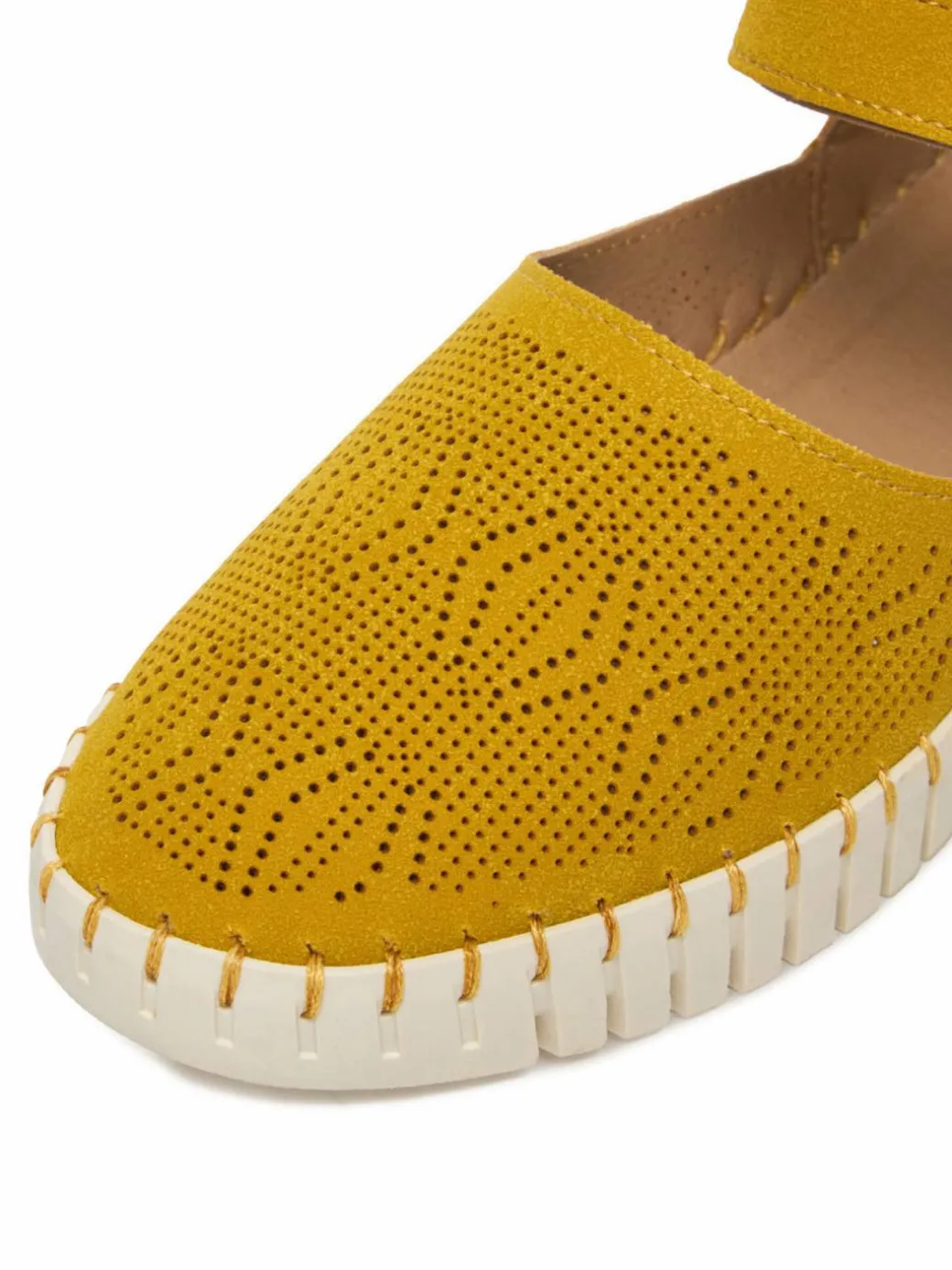 Scarpe basse CEO-3Y9423-8 Giallo