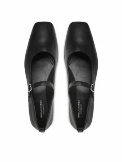 Scarpe basse Delia 5307-401-20 Nero