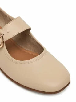 Scarpe basse Fenja 18 74818 Beige