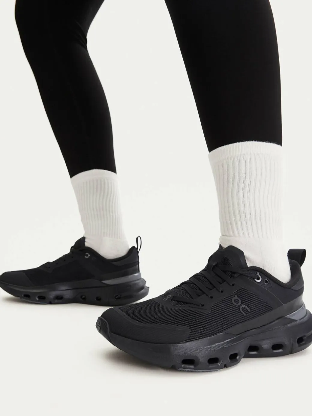 Scarpe da palestra Cloudpulse Next 3WF30323404 Nero