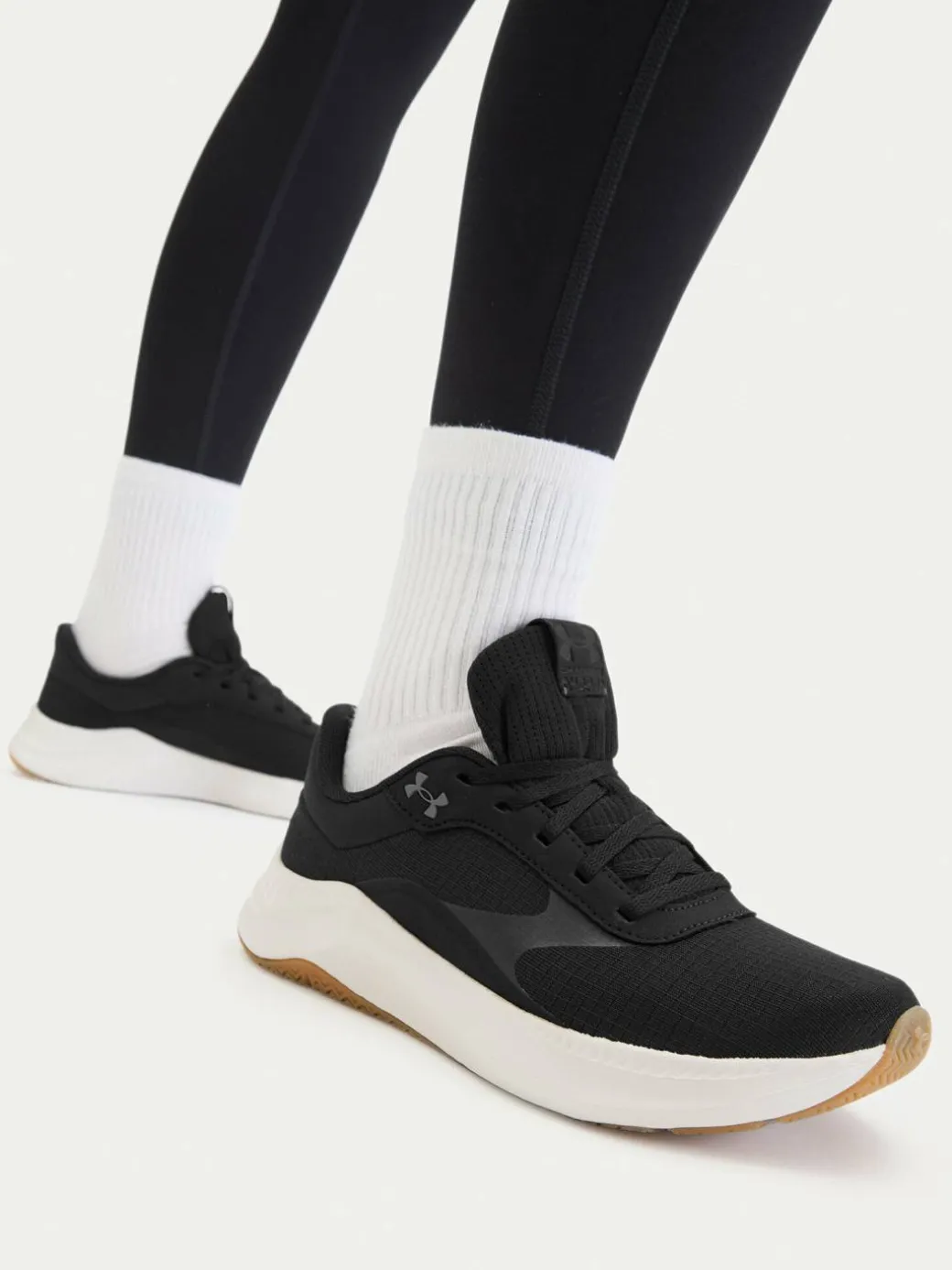 Scarpe da palestra UA W Aurora 3 6000760 Nero