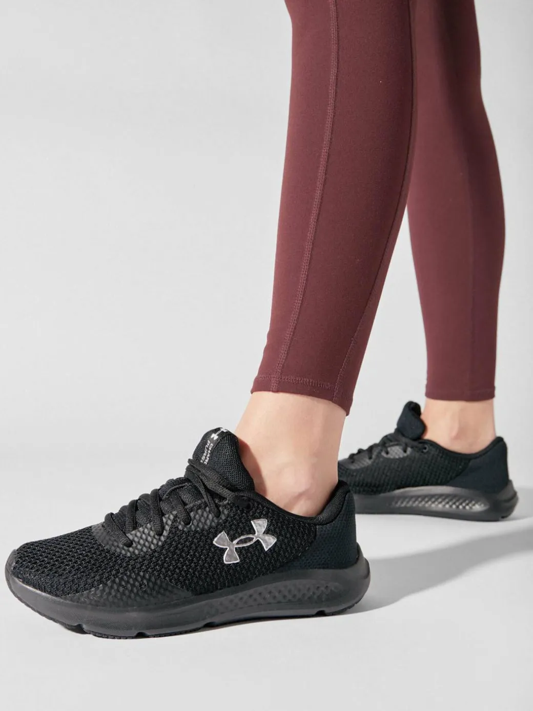 Scarpe running Ua W Charged Pursuit 3 3024889-003 Nero