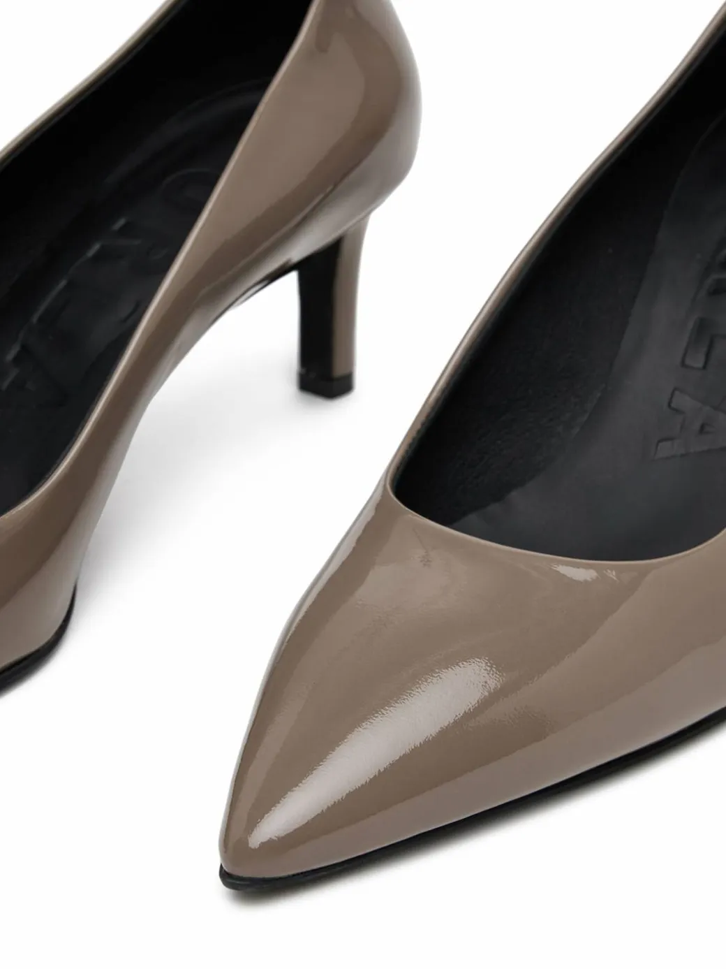 Scarpe stiletto Essential Decollete T.60 YJ69FSN X70000 AL 1257S Grigio