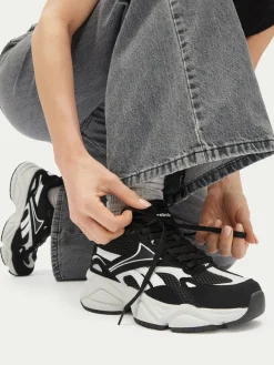 Sneakers C-Charge AR30246WBNW Nero