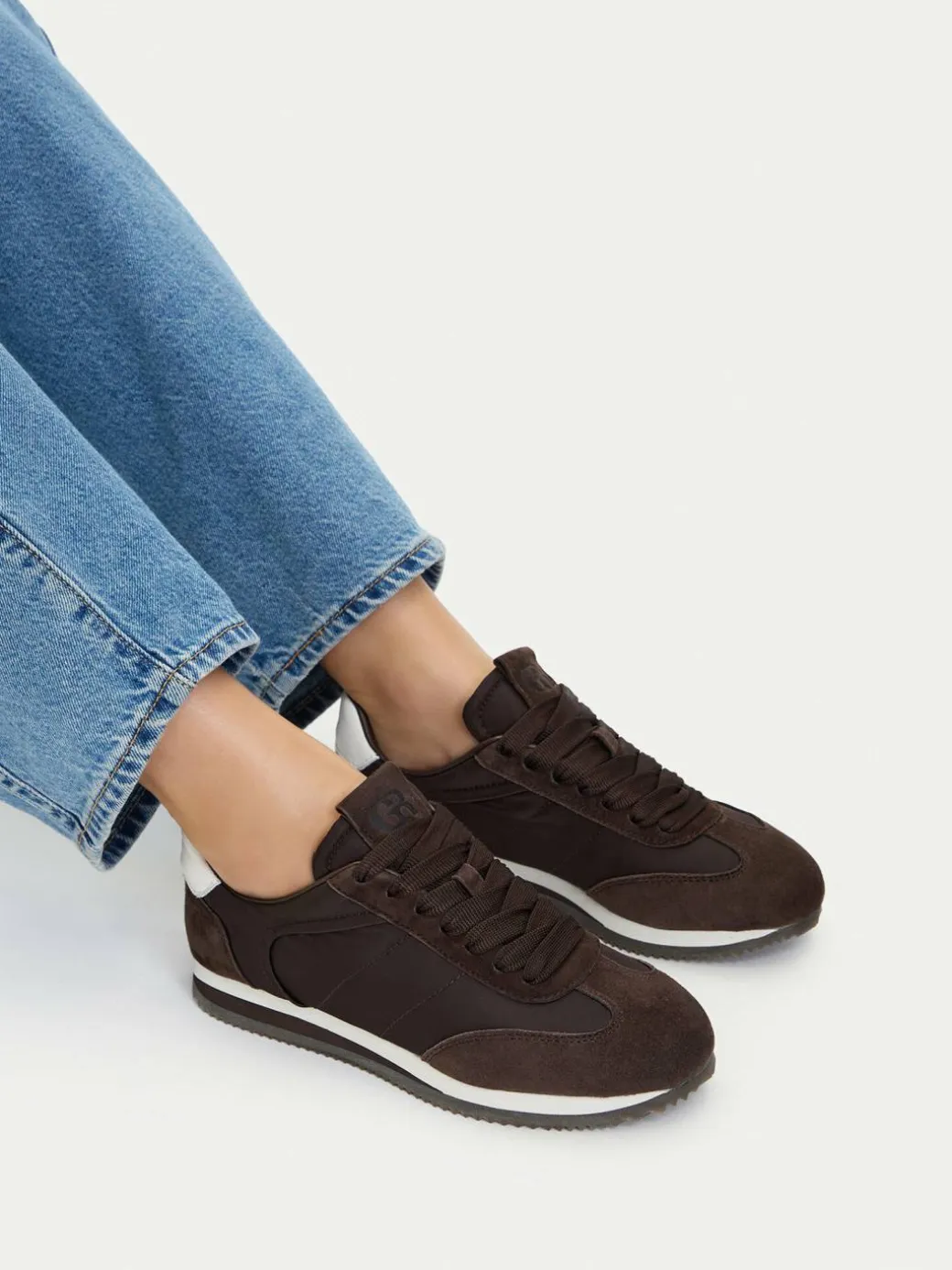 Sneakers C-7657D Marrone scuro