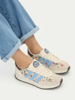 Sneakers Run 70S 2.0 Shoes KJ7998 Beige