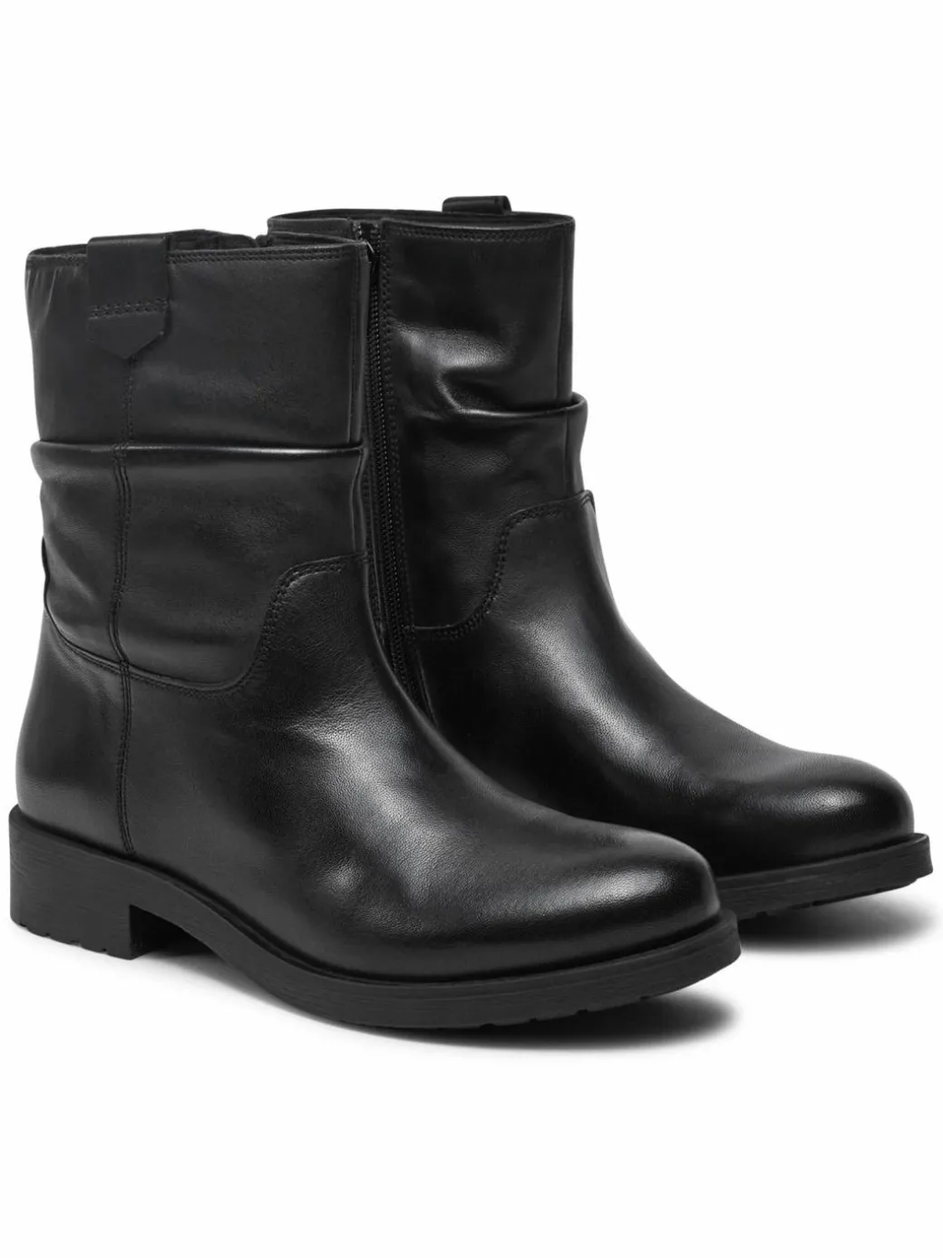 Stivaletti D466RA 000TU C9999 Nero